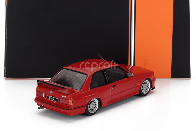 Ixo-models BMW 3-series M3 (e30) 1990 1:43 Red