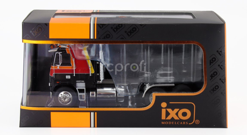 Ixo-models Freightliner Fla Tractor Truck 3-assi 1993 1:43 Černá Červená
