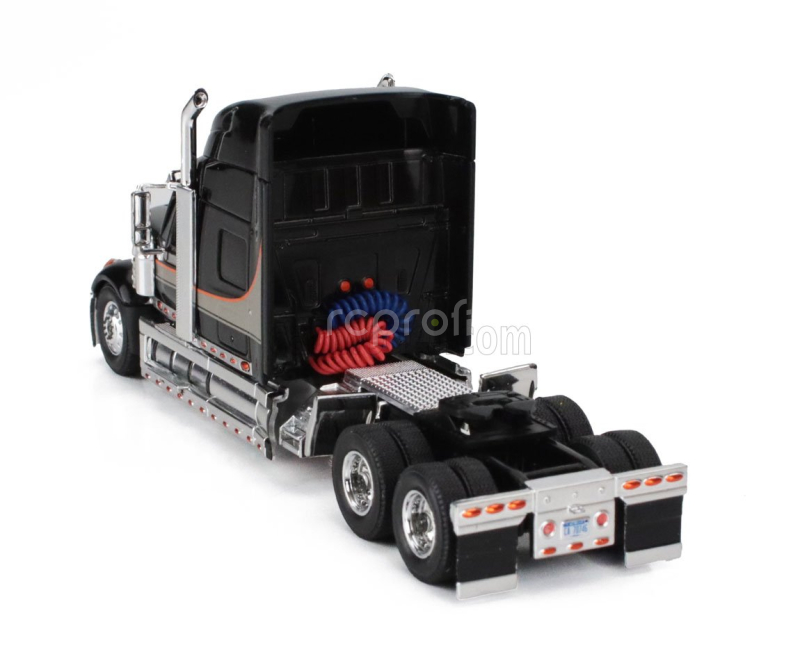 Ixo-models International Lonestar Tractor Truck 3-assi 2010 1:64 Black