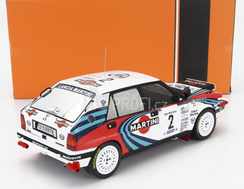 Ixo-models Lancia Delta Integrale 16v Martini (night Version) N 2 Rally Safari 1990 Miki Biasion - Tiziano Siviero 1:18 Bílá Modrá Červená