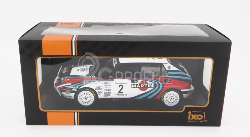 Ixo-models Lancia Delta Integrale 16v Martini (night Version) N 2 Rally Safari 1990 Miki Biasion - Tiziano Siviero 1:18 Bílá Modrá Červená