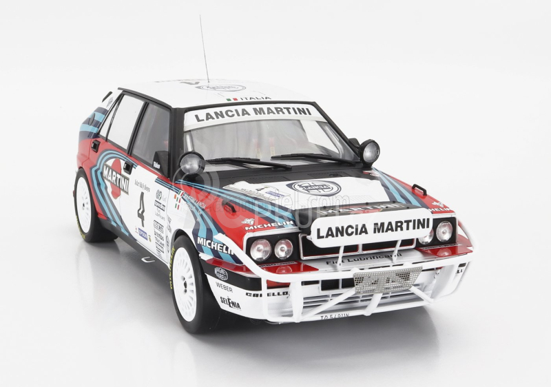 Ixo-models Lancia Delta Integrale 16v Martini (night Version) N 4 Rally Safari 1990 Alessandro Fiorio - Luigi Pirollo 1:18 Bílá Modrá Červená