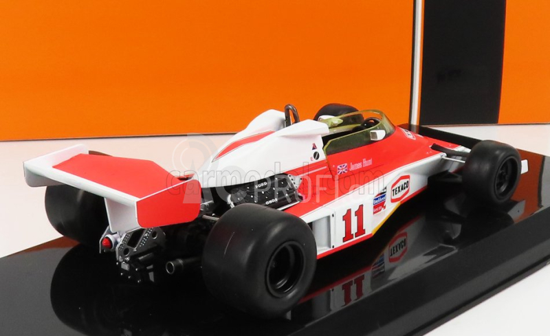 Ixo-models Mclaren F1 Ford M23 N 11 1:24, bíločervená