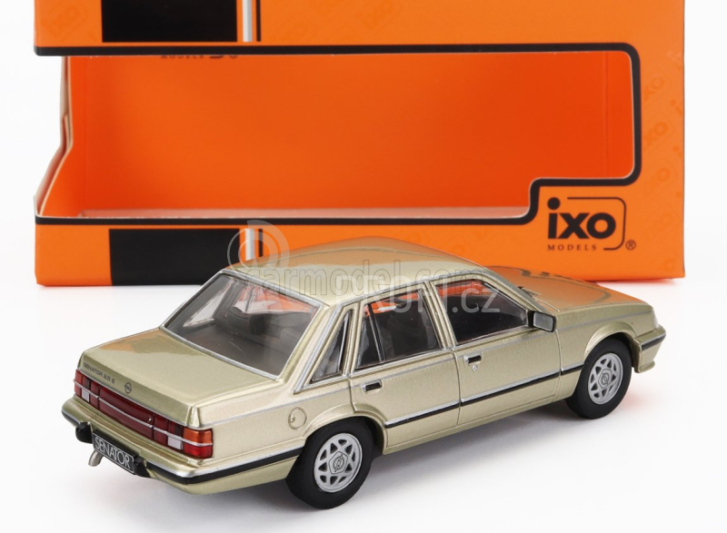Ixo-models Opel Senator A2 1983 1:43 Gold
