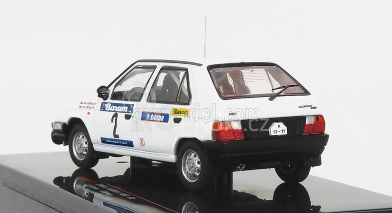 Ixo-models Škoda Favorit 136l N 2 Rally Valasskaa Zima 1989 P.Sibera - P.Gross 1:43 Bílá