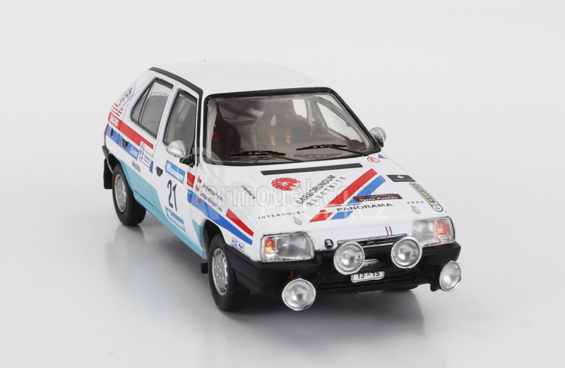Ixo-models Škoda Favorit 136l (night Version) N 21 Rally Barum 1990 1:43, bílá