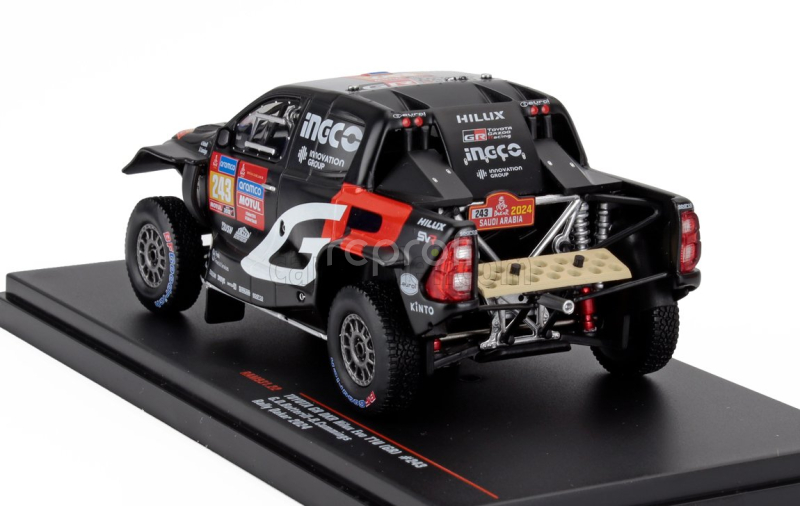 Ixo-models Toyota Hilux Gr Dkr Evo T1u Pick-up Team Gazoo Racing N 243 Rally Dakar 2024 Guy Botterill - Brett Cummings 1:43 Černá Červená
