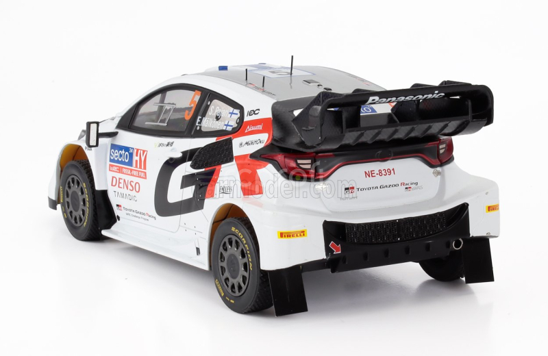 Ixo-models Toyota Yaris Gr Rally1 Team Toyota Gazoo Racing Wrt N 5 4th Rally Finland 2024 Sami Pajari - Enni Malkonen 1:18 Bílá