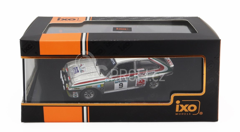 Ixo-models Vauxhall Chevette Hsr (night Version) N 9 1:43, stříbrná