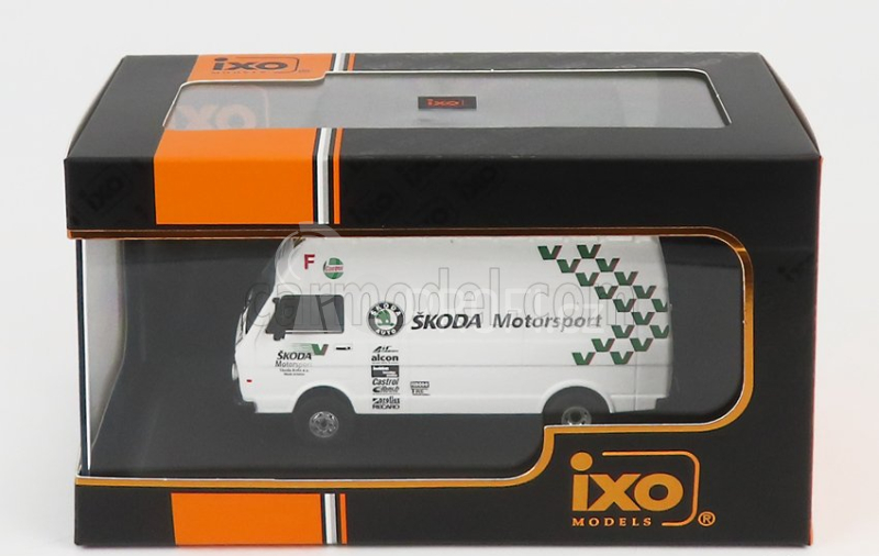 Ixo-models Volkswagen Lt45 Lwb Van Team Rally Skoda Motorsport Assistance 1985 1:43 Bílá