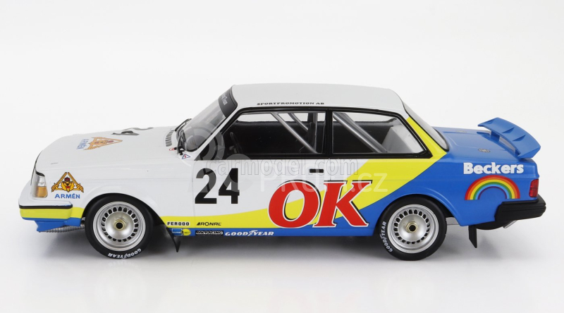 Ixo-models Volvo 240 Turbo Team Beckers N 24 Nurburgring 1985 1:18