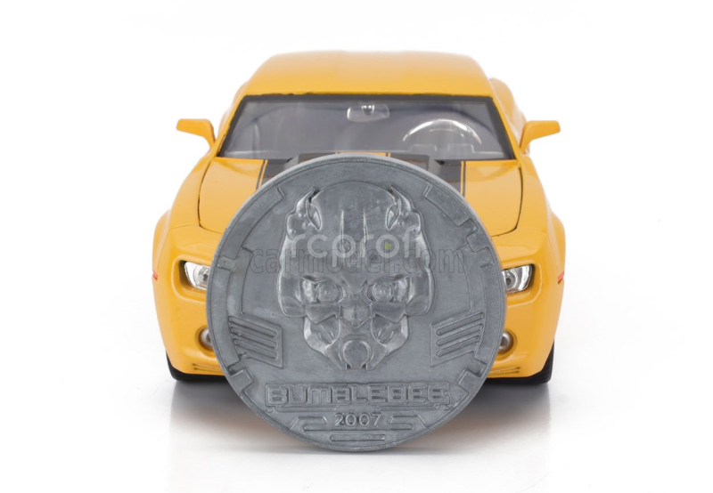 Jada Chevrolet Camaro Coupe 2006 - Bumblebee Transformers V L'ultimo Cavaliere - With Metal Coin 1:24 Žlutá Černá