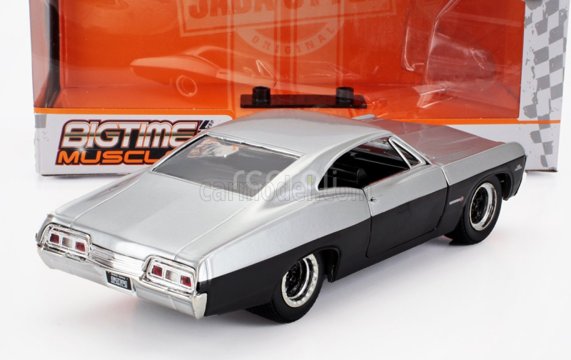 Jada Chevrolet Impala Ss Coupe 1967 1:24 Stříbrná Černá