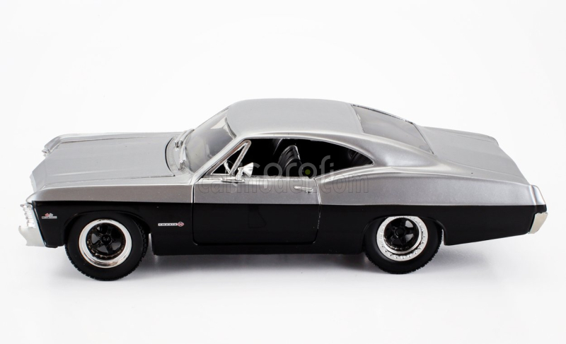 Jada Chevrolet Impala Ss Coupe 1967 1:24 Stříbrná Černá