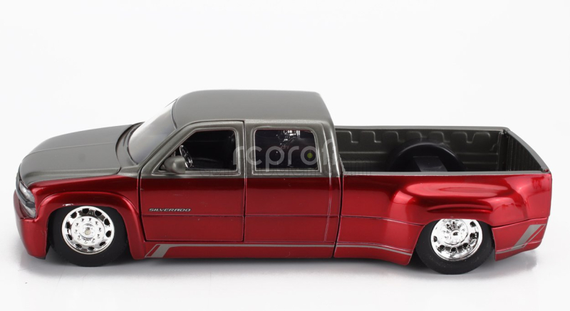 Jada Chevrolet Silverado Pick-up Dually 1999 1:24 Červená Stříbrná