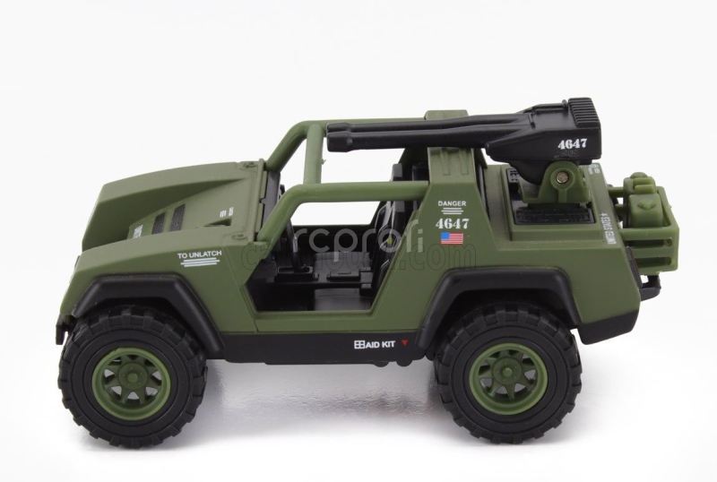 Jada Figures Vamp Military Jeep With Duke G.i.joe Figure 2010 1:32 Vojenská Zelená
