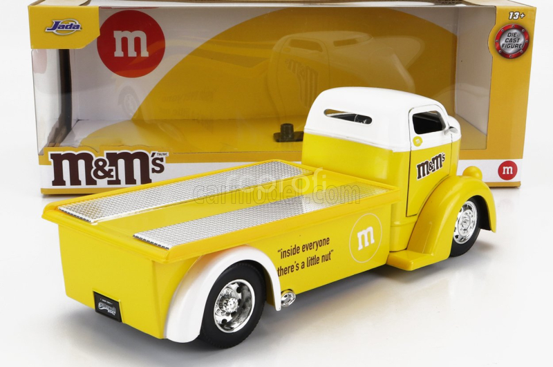 Jada Ford usa Coe Flatbed With M&m's Figure 1947 1:24 Žlutá Bílá