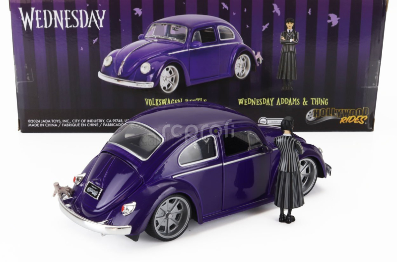 Jada Volkswagen Beetle Maggiolino Custom With Wednesday Addams & Thing Figure 1959 1:24 Modrá Černá