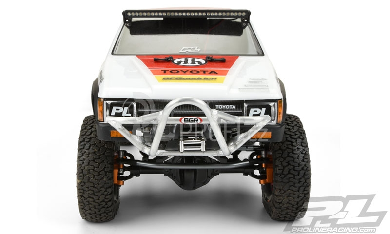 Karoserie čirá 1985 Toyota HiLux SR5, pouze kabina