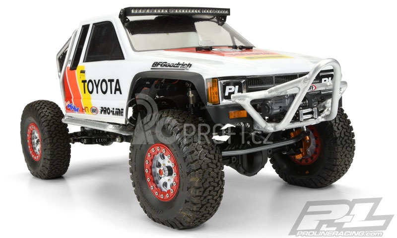 Karoserie čirá 1985 Toyota HiLux SR5, pouze kabina