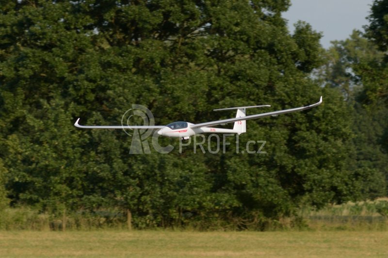 KAVAN 304TS TwinShark 2700mm - s R8 vario RX