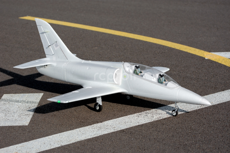 RC letadlo KAVAN L-39 Skyfox 1088mm, bílá