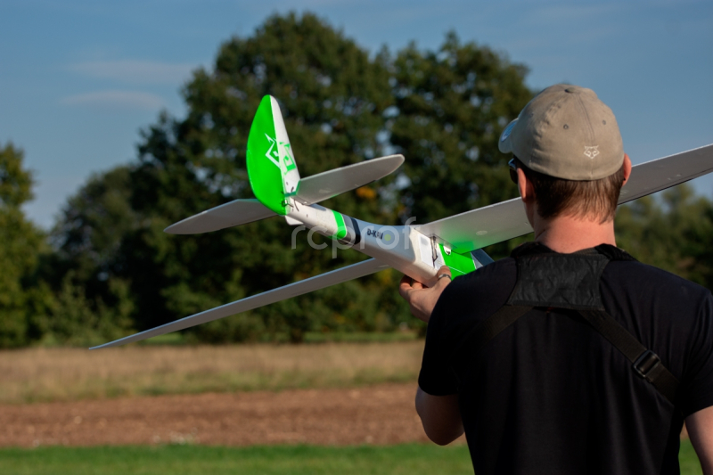 RC letadlo KAVAN Twisty 1512mm, zelená