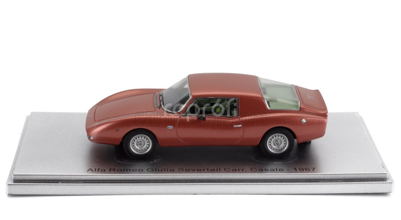 Kess-model Alfa romeo Giulia Severtail Carrozzeria Casale 1967 1:43 Copper Met