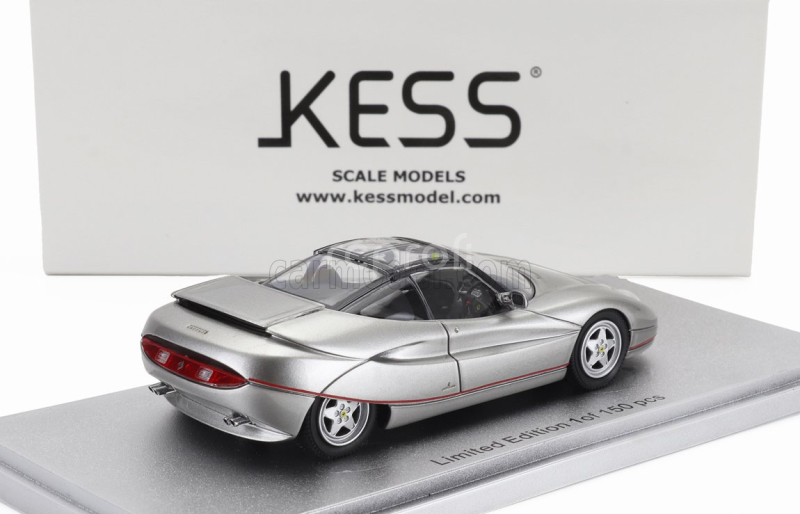 Kess-model Ferrari F90 Pininfarina 1988 - Personal Car Sultan Of Brunei 1:43 Silver