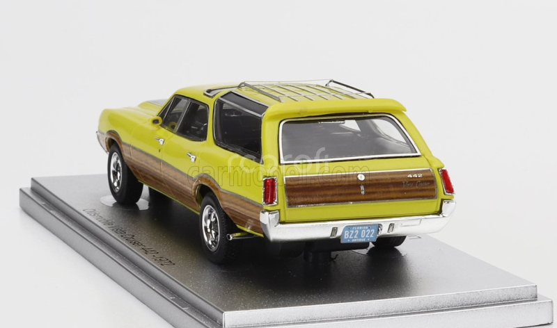 Kess-model Oldsmobile Vista Cruiser 442 Sw Station Wagon 1972 1:43 Žluté Černé Dřevo