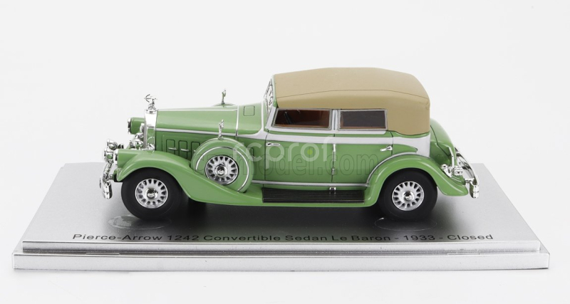 Kess-model Pierce arrow 124 Convertible Berline Sedan Le Baron Closed 1933 1:43 Světle Zelená