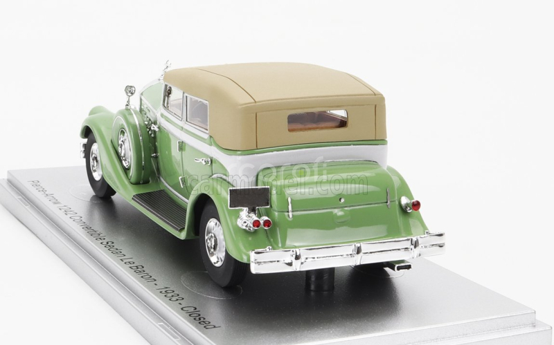 Kess-model Pierce arrow 124 Convertible Berline Sedan Le Baron Closed 1933 1:43 Světle Zelená