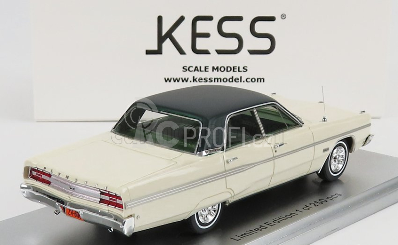 Kess-model Plymouth Fury 4-door Sedan 1968 1:43 Ivory Green