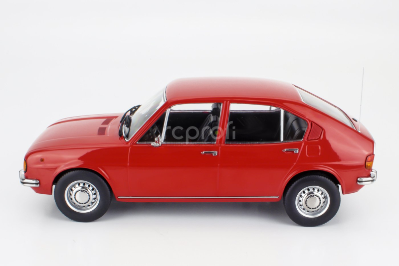 Kk-scale Alfa romeo Alfasud 1.3 1972 1:18 Red