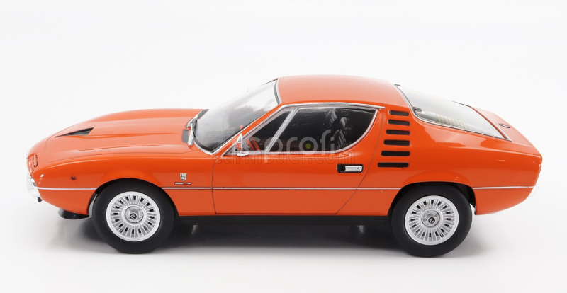 Kk-scale Alfa romeo Montreal 1970 - Black Interior 1:18 Orange