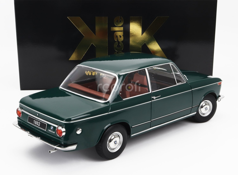 Kk-scale BMW 1802 1-series 1967 1:12 Zelená