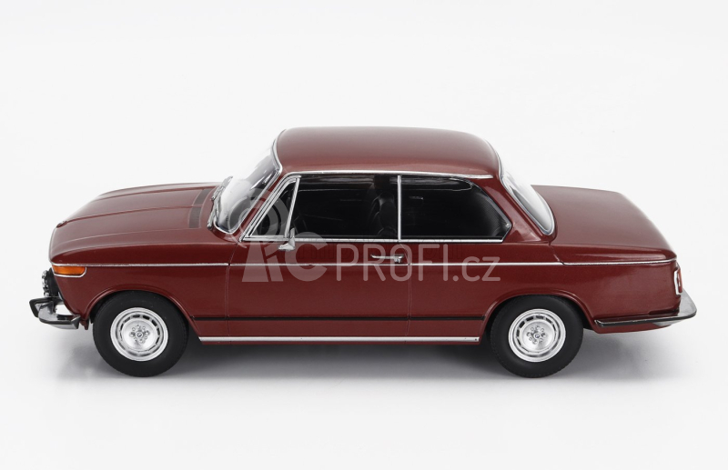Kk-scale BMW L2002 Tii 2-series 1974 1:18 Tmavě Červená