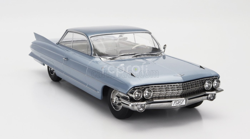 Kk-scale Cadillac Series 62 Coupe Deville 1961 1:18 Světle Modrá Met
