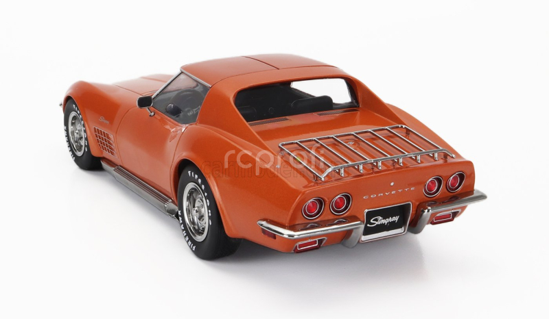 Kk-scale Chevrolet Corvette C3 1972 - With Removable Roof Parts 1:18 Orange