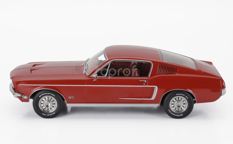 Kk-scale Ford usa Mustang Gt Fastback Coupe 1968 1:18 Red