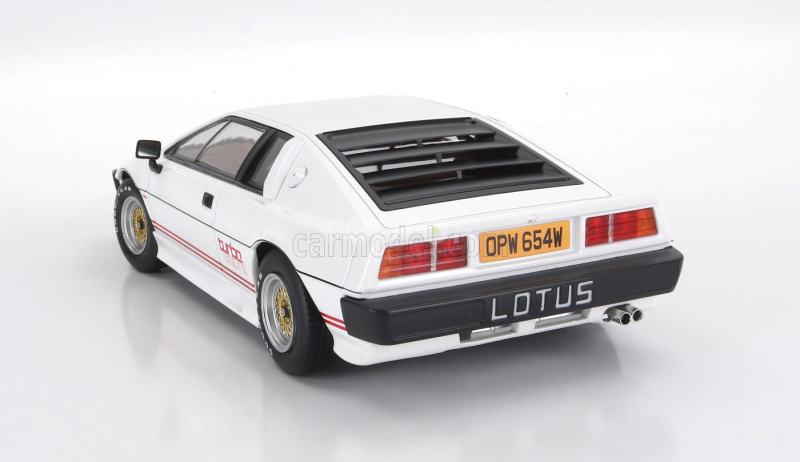 Kk-scale Lotus Esprit Turbo 1981 1:18 Bílá