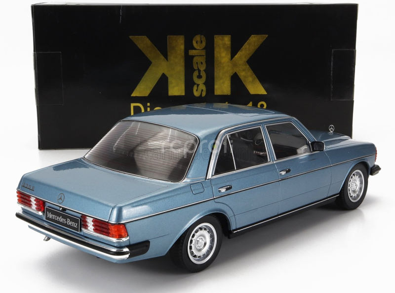 Kk-scale Mercedes benz E-class 230e (w123) 1975 1:18 Světle Modrá Met