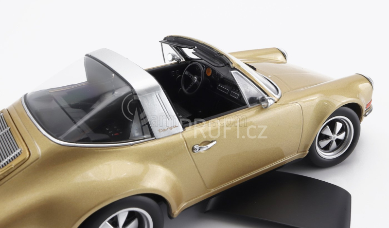 Kk-scale Porsche 911 By Singer Targa 2014 1:18 Gold Met