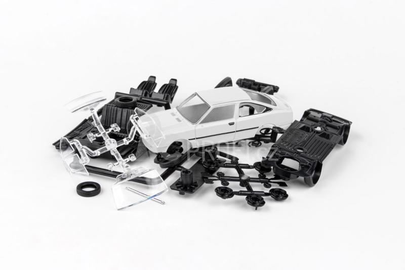 Abrex Škoda Garde (1982) 1:43 - Bílá Ledová - Stavebnice