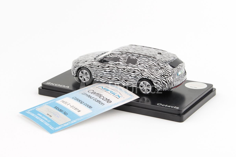 Abrex Škoda Octavia IV Combi RS (2020) 1:43 - Maskovaný Prototyp