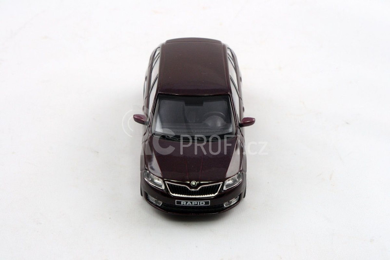 Abrex Škoda Rapid Spaceback (2013) 1:43 - Rosso Brunello Metalíza