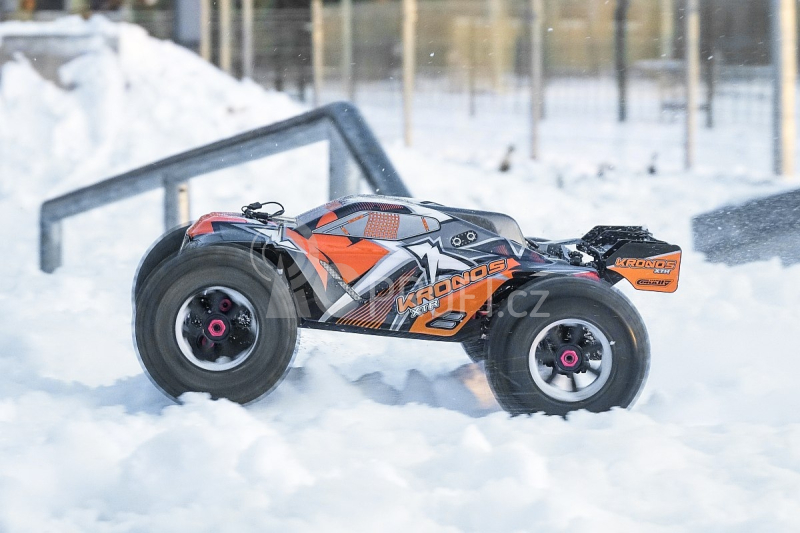 KRONOS XTR 6S 2022 - 1/8 Monster Truck 4WD bez elektroniky - TUNING verze