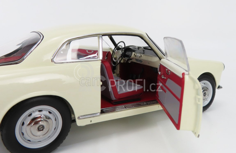 Kyosho Alfa romeo Giulietta Sprint Coupe 1954 1:18 Bílá