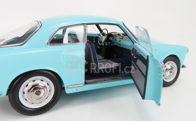 Kyosho Alfa romeo Giulietta Sprint Coupe 1954 1:18 Světle Modrá