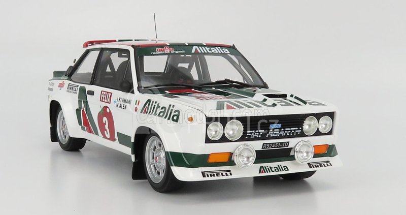 Kyosho Fiat 131 Abarth Alitalia N 3 Winner Rally 1000 Lakes 1978 1:18, bílá